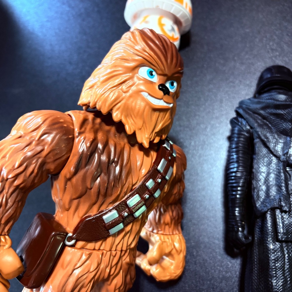 Chewbacca Kylo Ren Finn interactive BB-8 Force Awakens action figure Star Wars - Picture 7 of 16